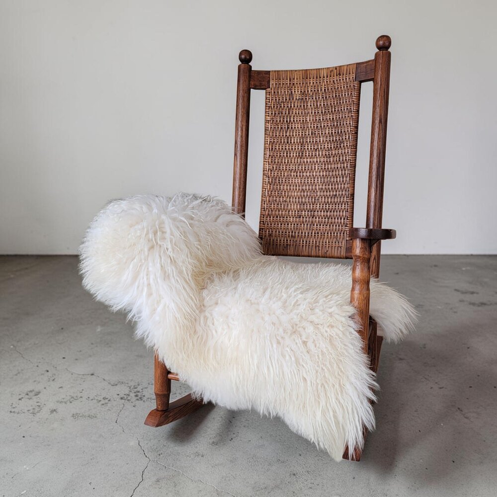 Icelandic Sheepskin - Natural Curly Fiber 46" x 29"